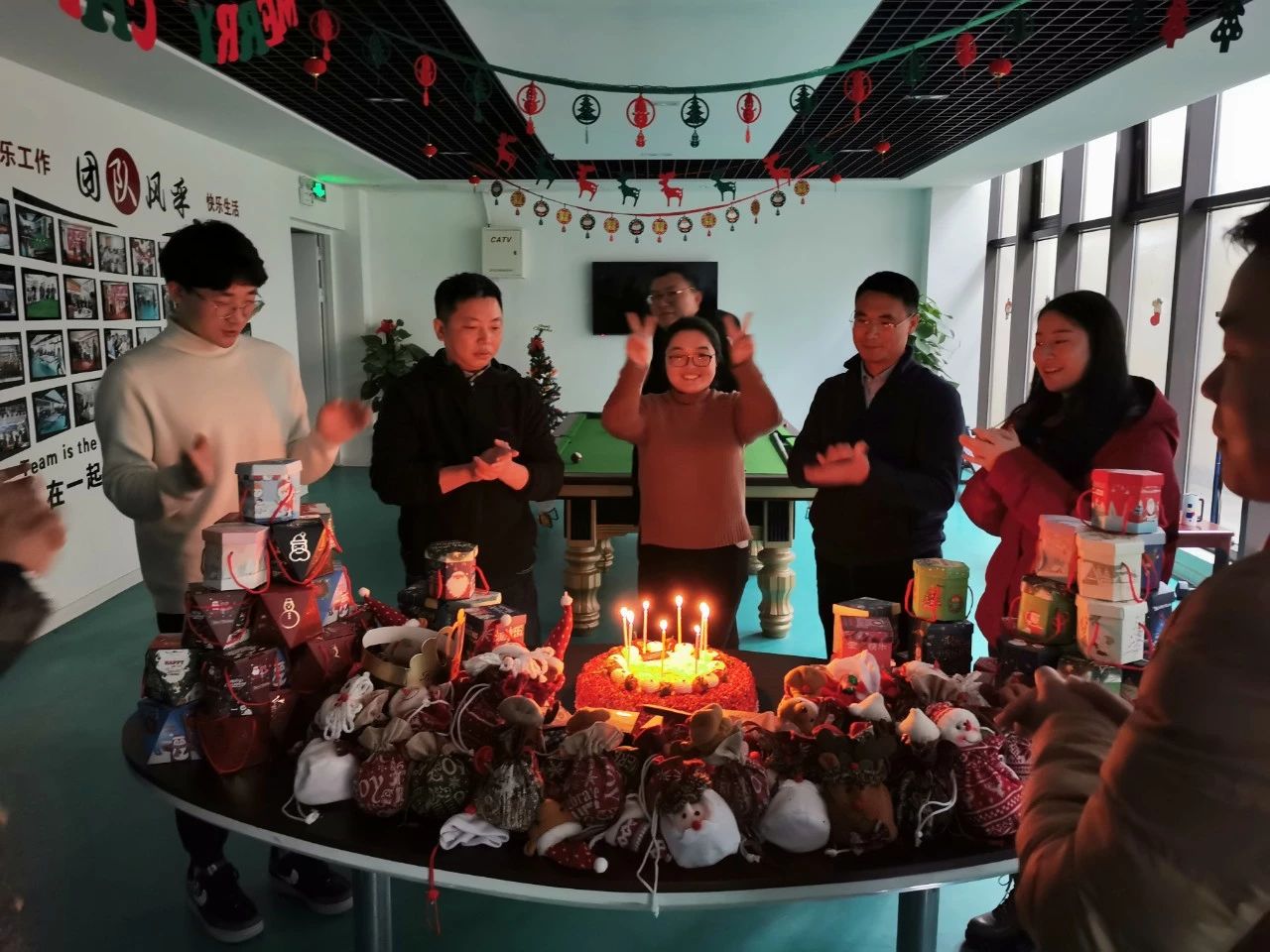 圣誕主題生日趴 | 濃情暖意平安夜，誕愿有你共前行