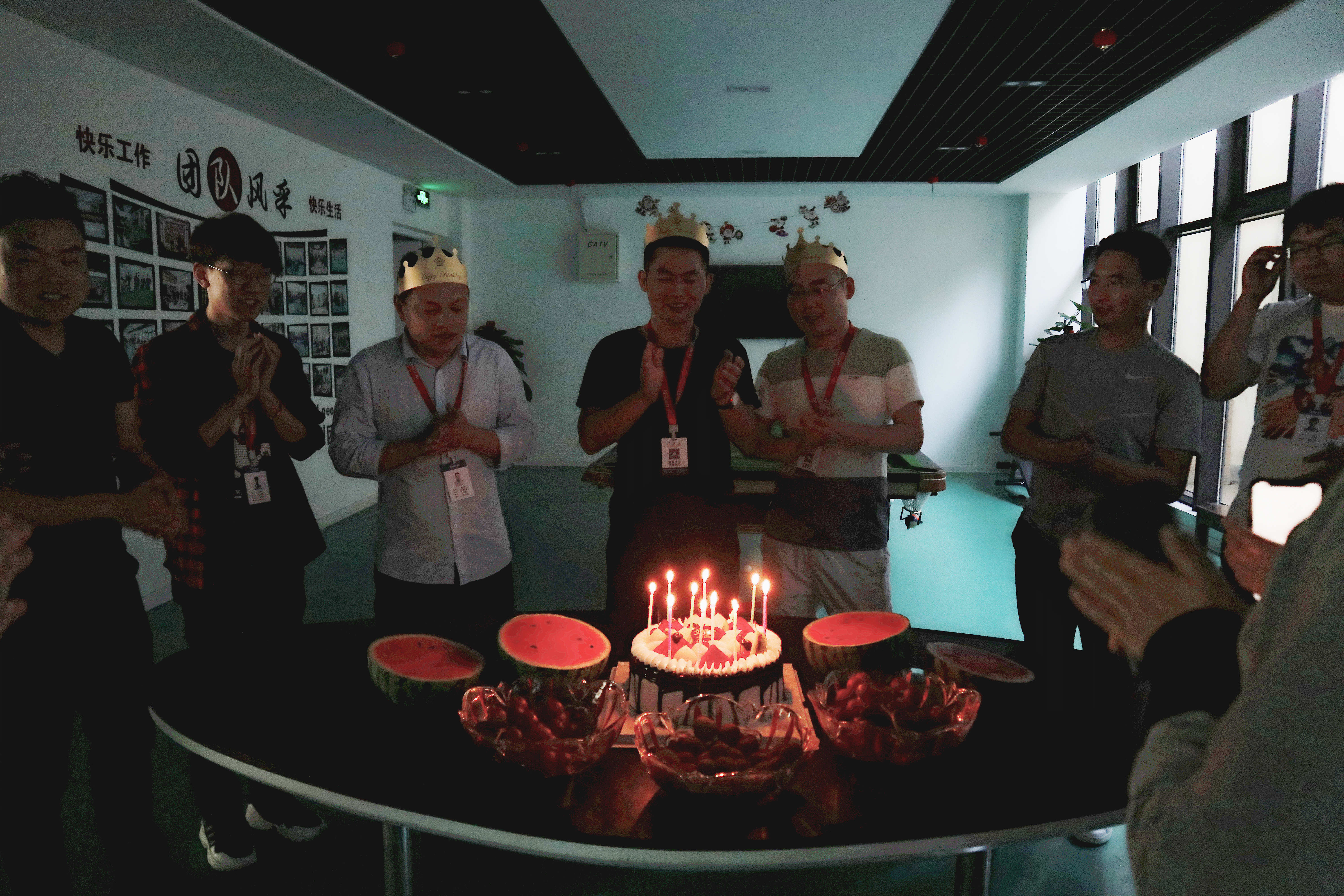 員工集體生日會 | 繽紛五月，把美好的祝福送給你