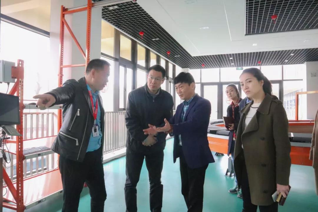 簡(jiǎn)訊 | 黨建引領(lǐng)，助力企業(yè)發(fā)展！上海市委黨校領(lǐng)導(dǎo)一行蒞臨寶開(kāi)考察調(diào)研！