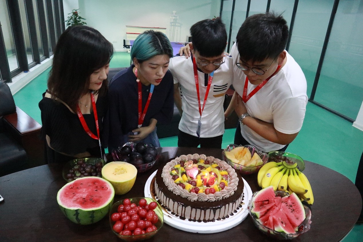 八月未央，歡聚一夏 | 寶開集體生日會：共享歡樂時刻