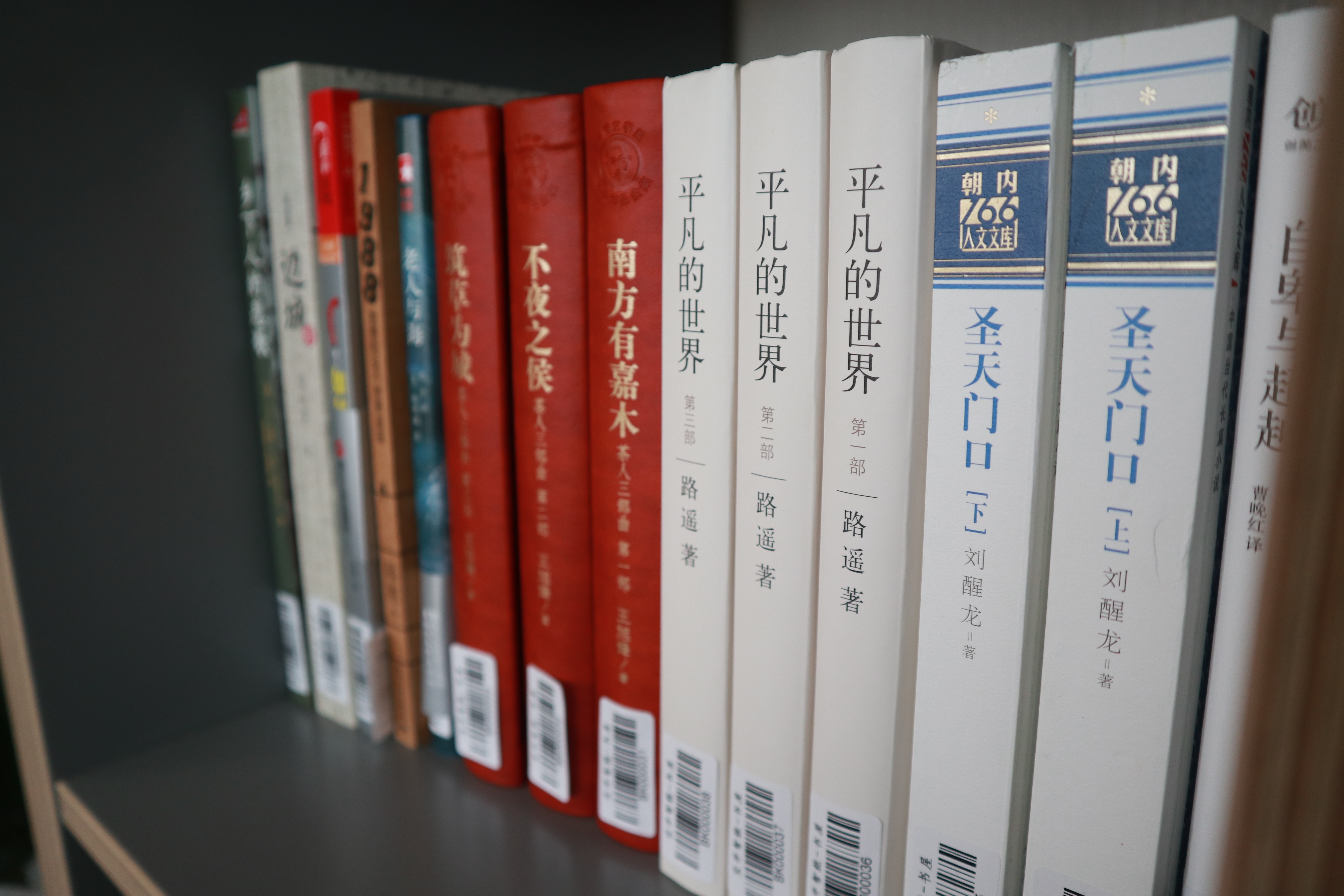 企業(yè)書(shū)香 | 寶開(kāi)新建職工書(shū)屋，“小書(shū)屋”構(gòu)建精神“大家園”